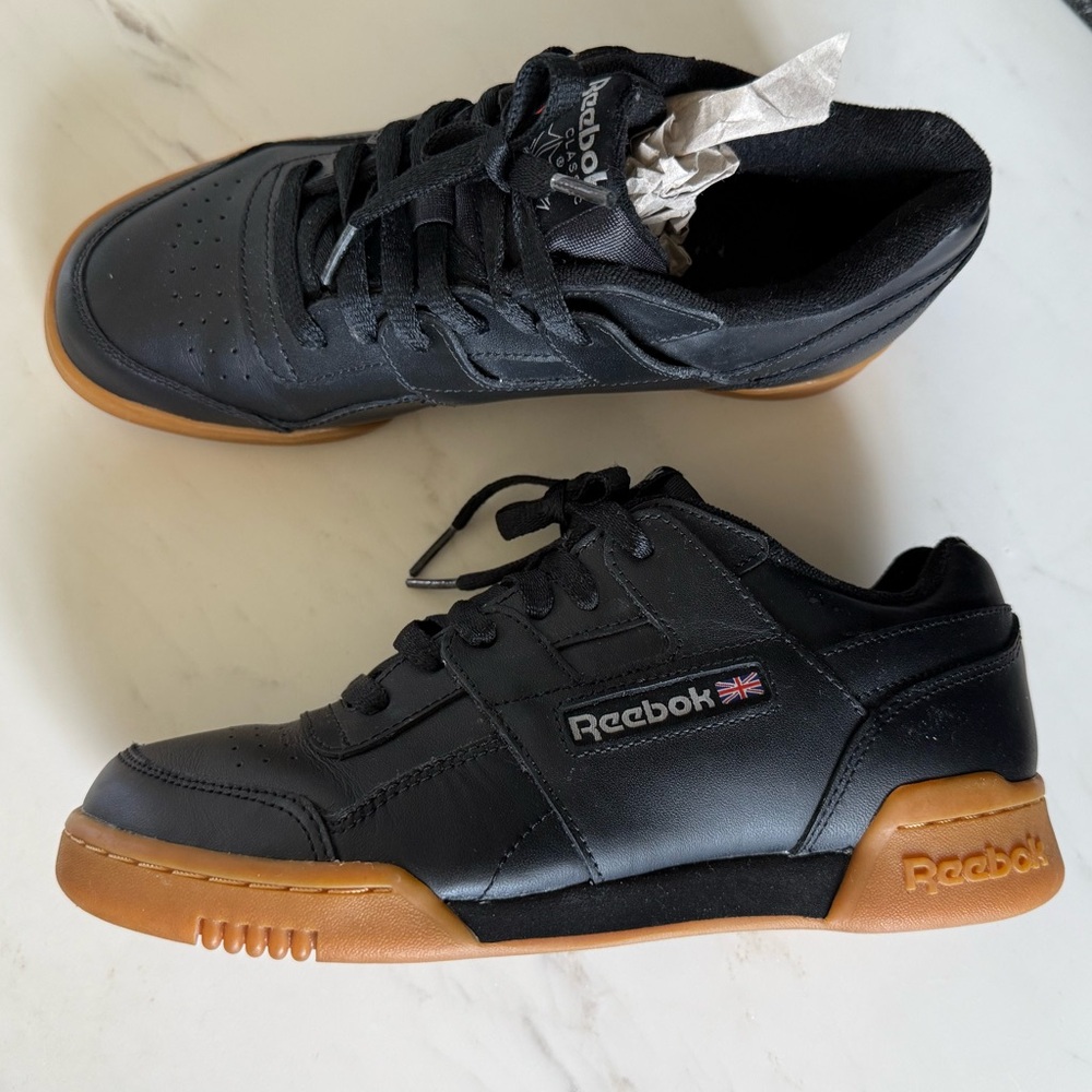 Reebok Sneakers Shoes Black Gum Soles Athletic Workout Women Big Girls Size 5.5